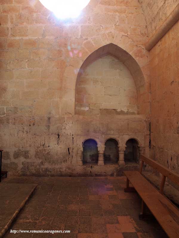 TORRE QUE CONTIENE LA CÚPULA